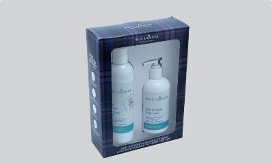 Custom box with a window shows your products. Ideal for cosmetic packaging